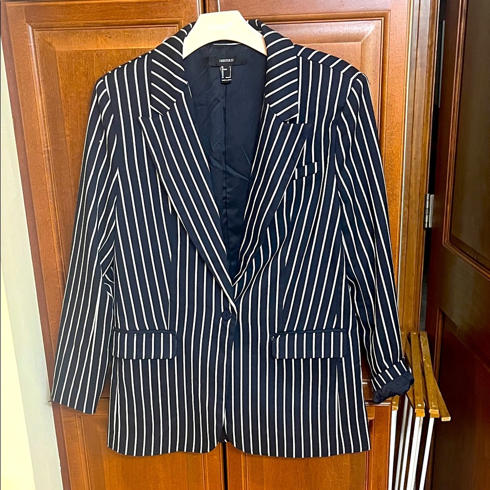 Navy striped boxy fit single button women’s blazer